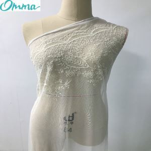 Mrežasta tkanina za vez sa dvostrukom ivicom